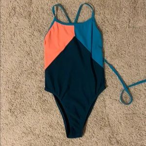 Jolyn Cory 2 papaya, teal, peacock contras…